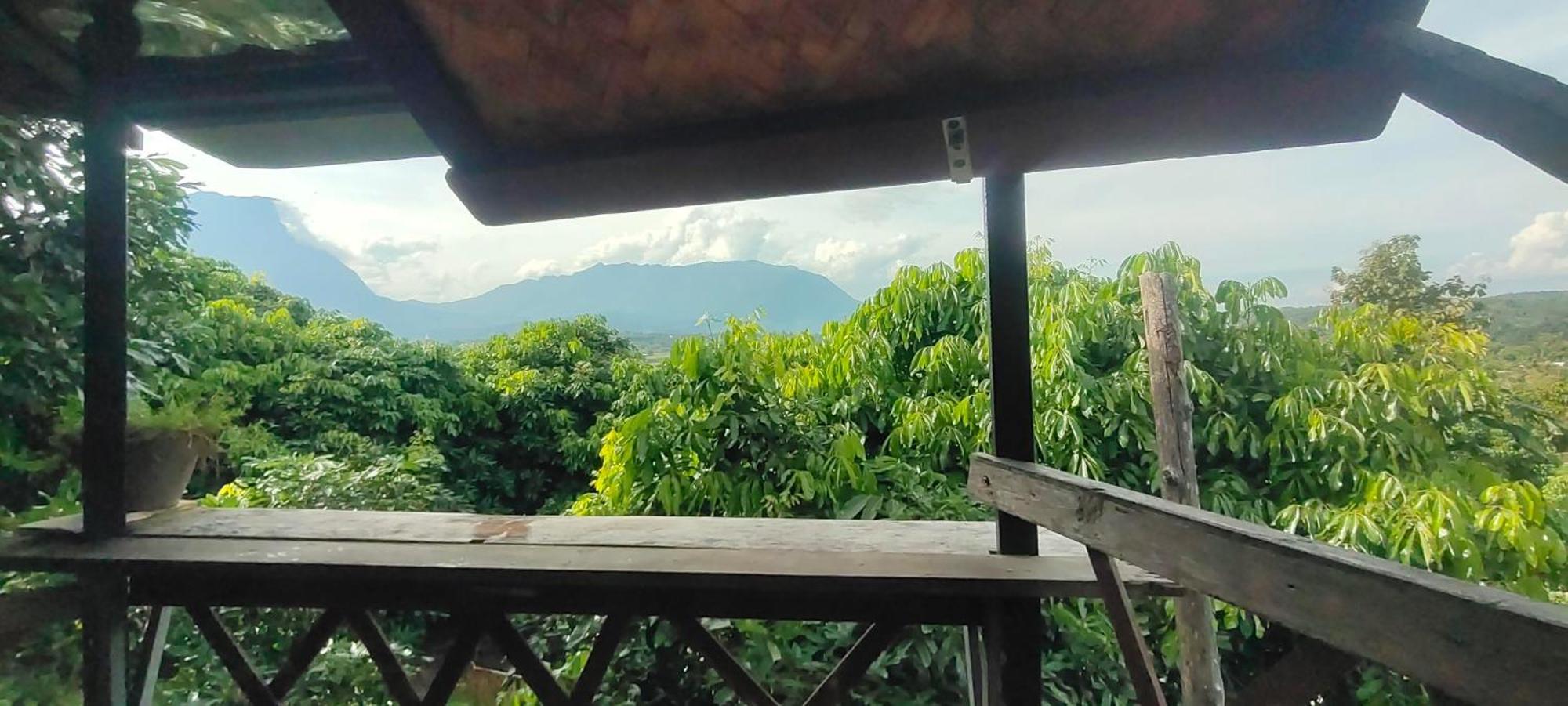 Baan 2 Dao Farmstay Chiang Dao Esterno foto