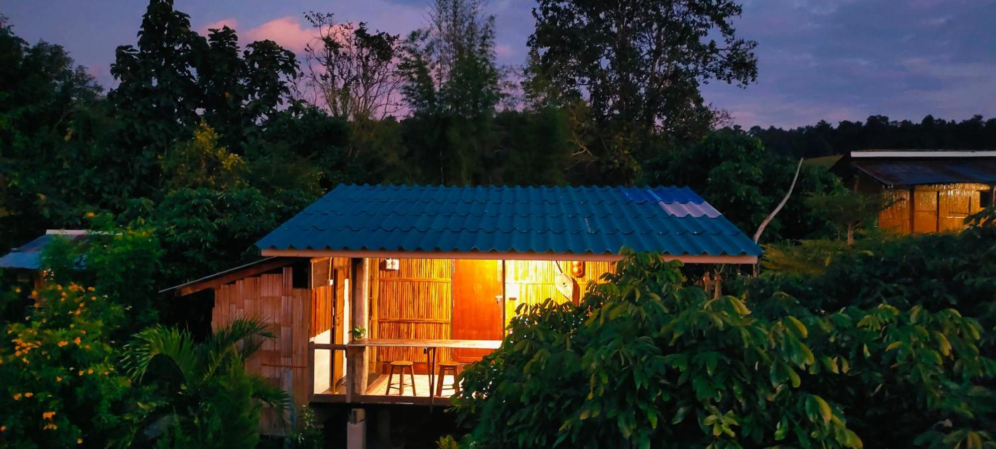 Baan 2 Dao Farmstay Chiang Dao Esterno foto
